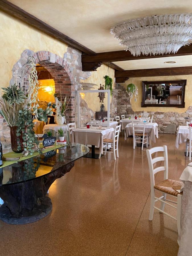 Locanda Ferrari Goro المظهر الخارجي الصورة
